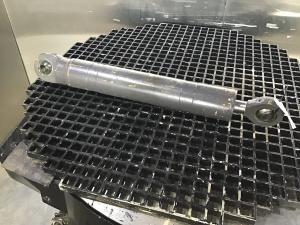 Liebherr Lenkzylinder